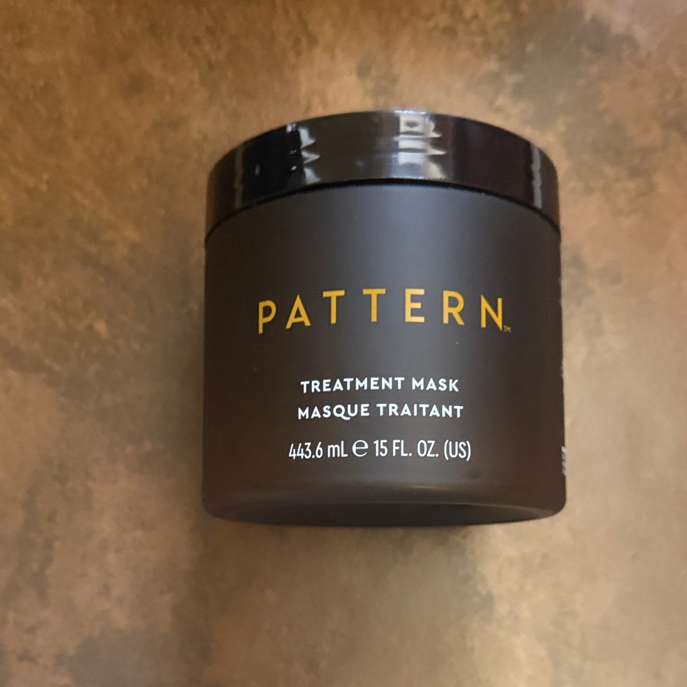 Black Treatment Mask-never used